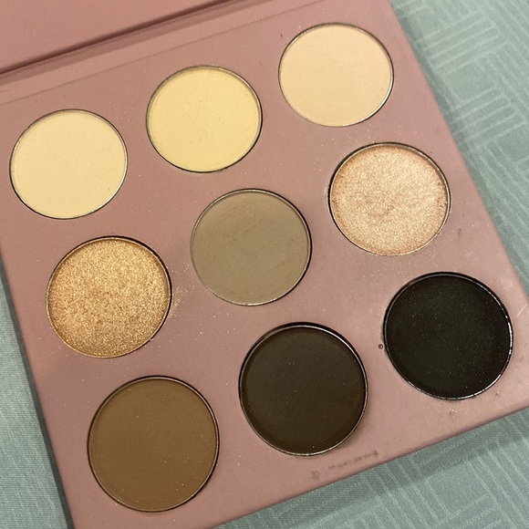 Cargo X BoxyCharm Nude Beach Eyeshadow Palette - Picture 2 of 3
